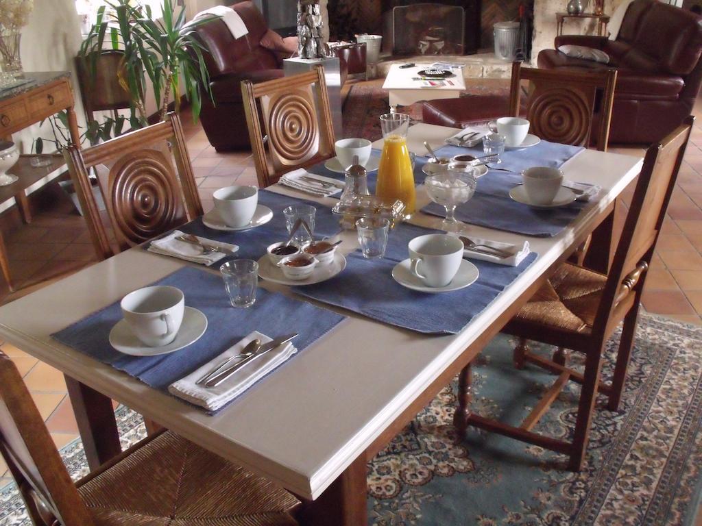 Bed and Breakfast Althaea La Ferté-Saint-Cyr Exterior foto
